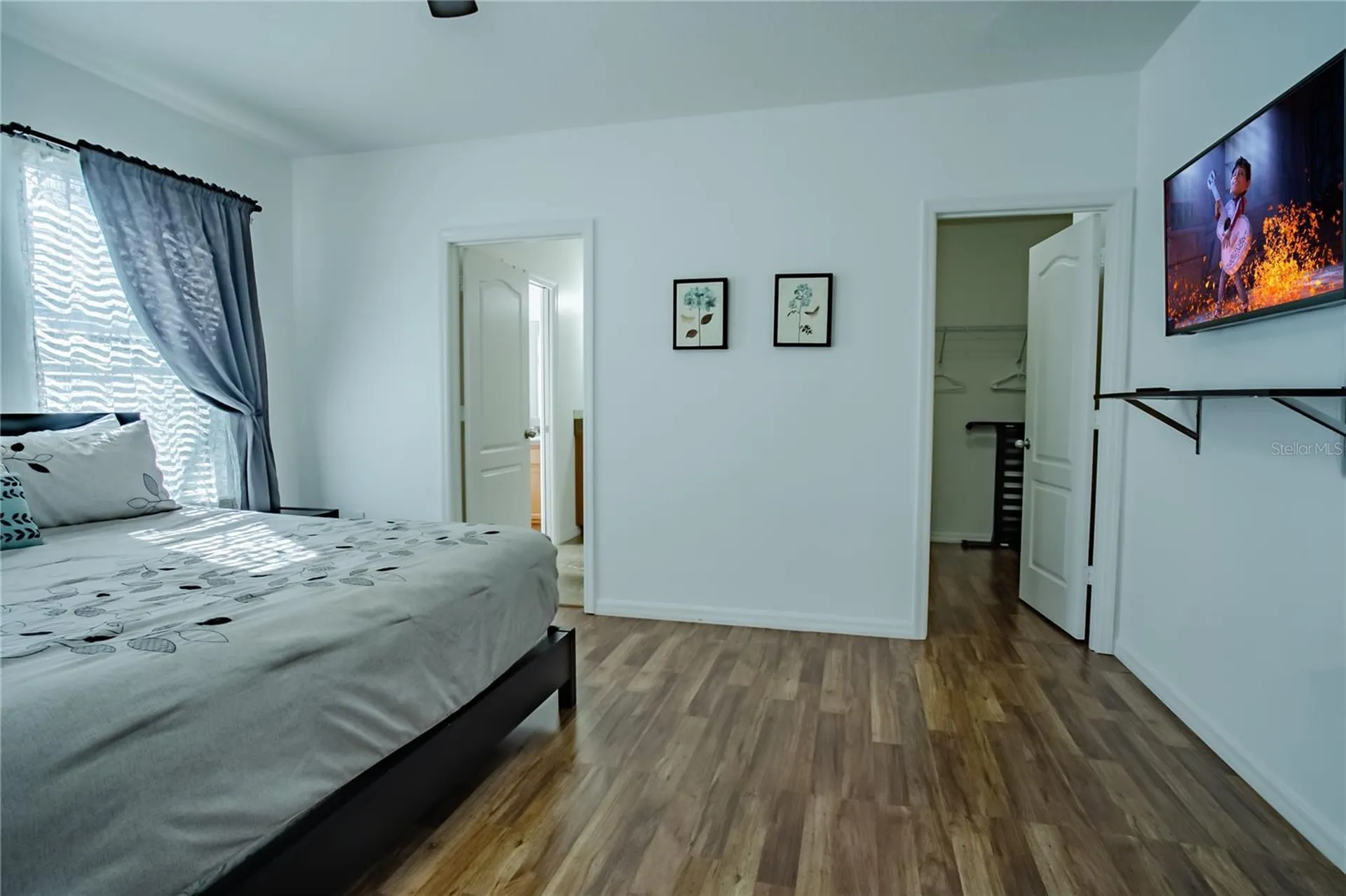 1056 Cypress Pointe Boulevard Davenport FL 33896