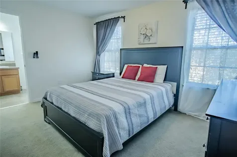1056 Cypress Pointe Boulevard Davenport FL 33896
