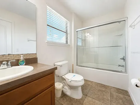 1056 Cypress Pointe Boulevard Davenport FL 33896