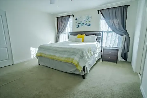 1056 Cypress Pointe Boulevard Davenport FL 33896