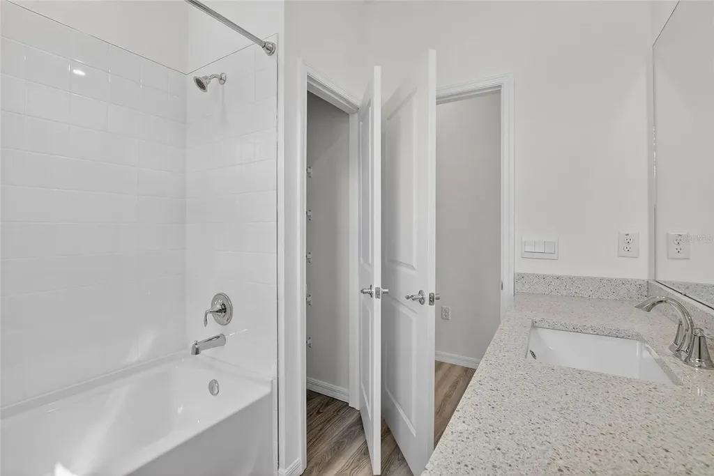 4025 Westwood Fields Loop Plant City FL 33565