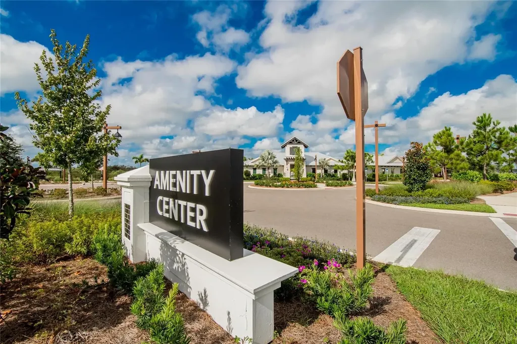 4025 Westwood Fields Loop Plant City FL 33565