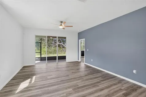 4025 Westwood Fields Loop Plant City FL 33565