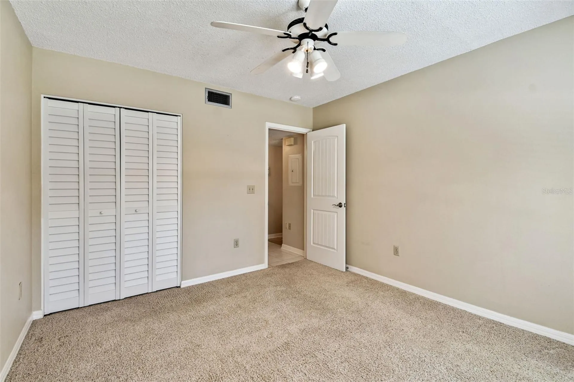 318 108th Street W Bradenton FL 34209