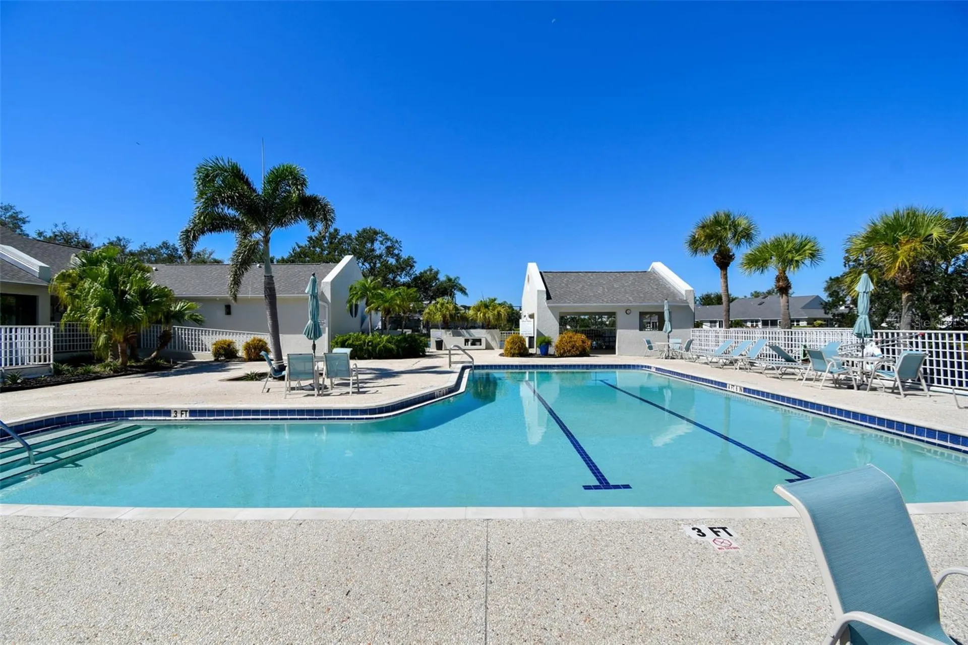 318 108th Street W Bradenton FL 34209