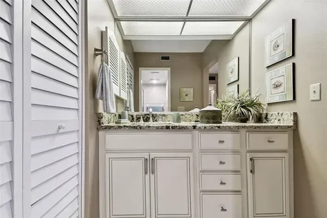 318 108th Street W Bradenton FL 34209