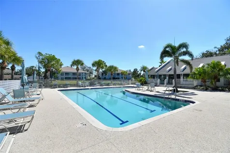 318 108th Street W Bradenton FL 34209