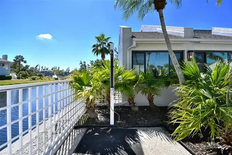 318 108th Street W Bradenton FL 34209