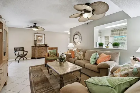 318 108th Street W Bradenton FL 34209
