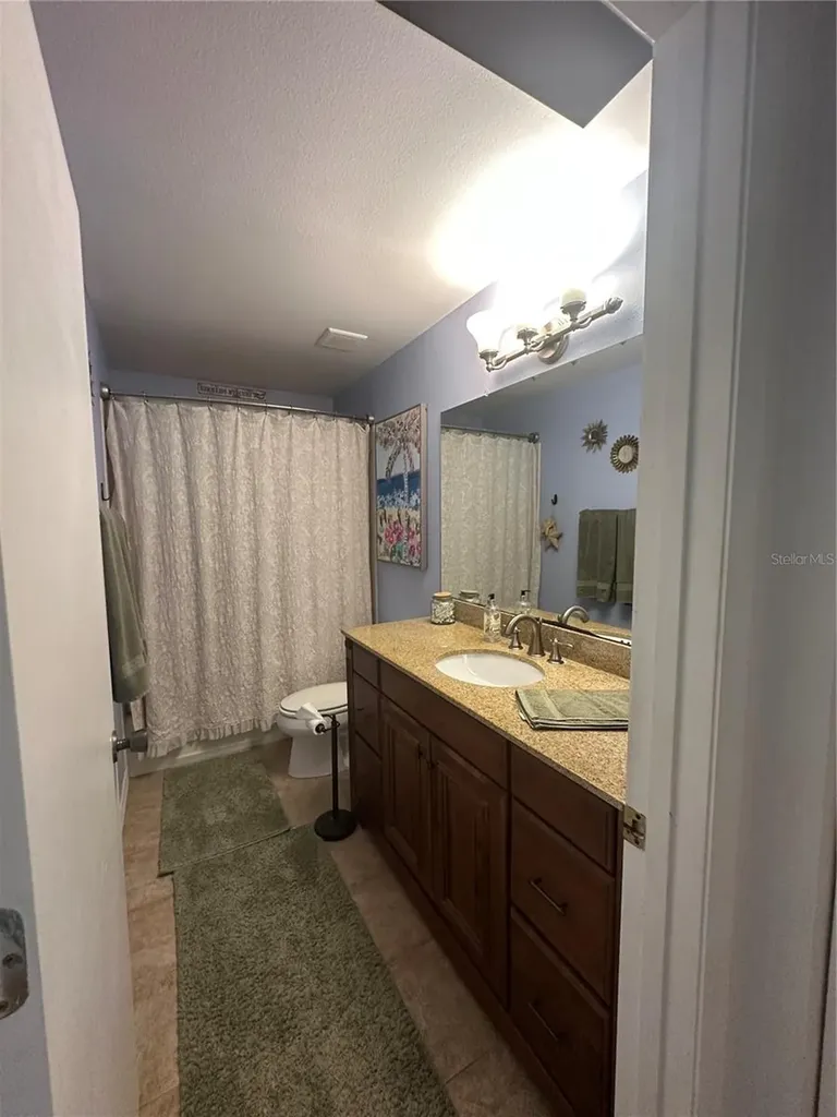 1654 Bayhill Drive Oldsmar FL 34677
