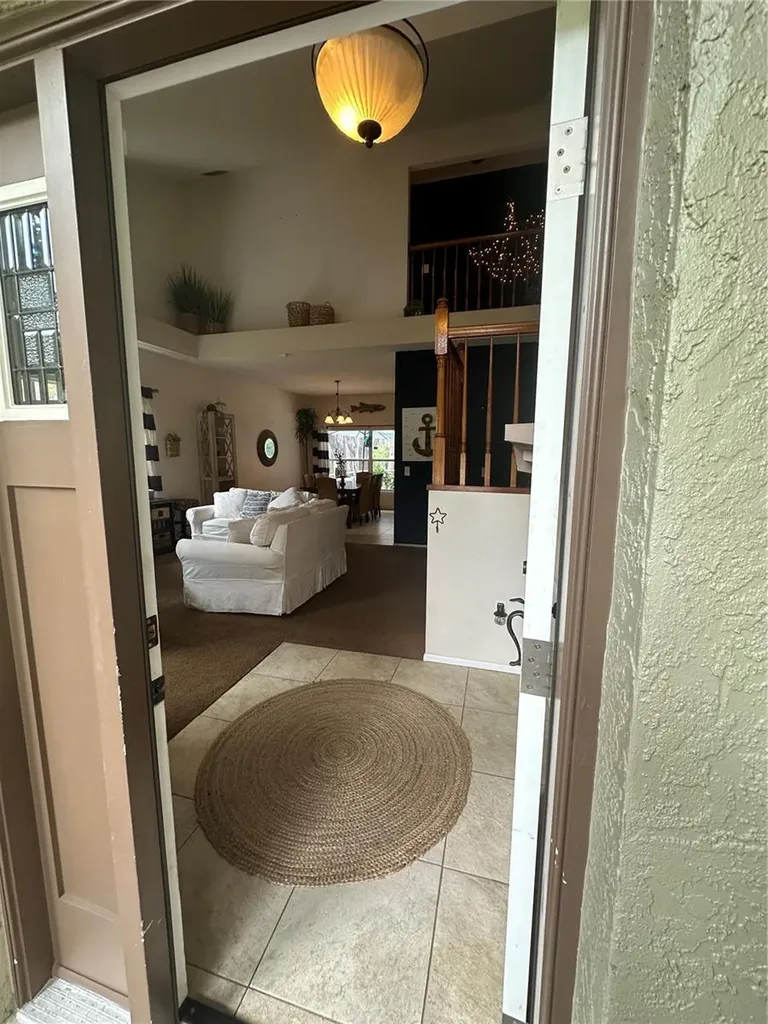 1654 Bayhill Drive Oldsmar FL 34677