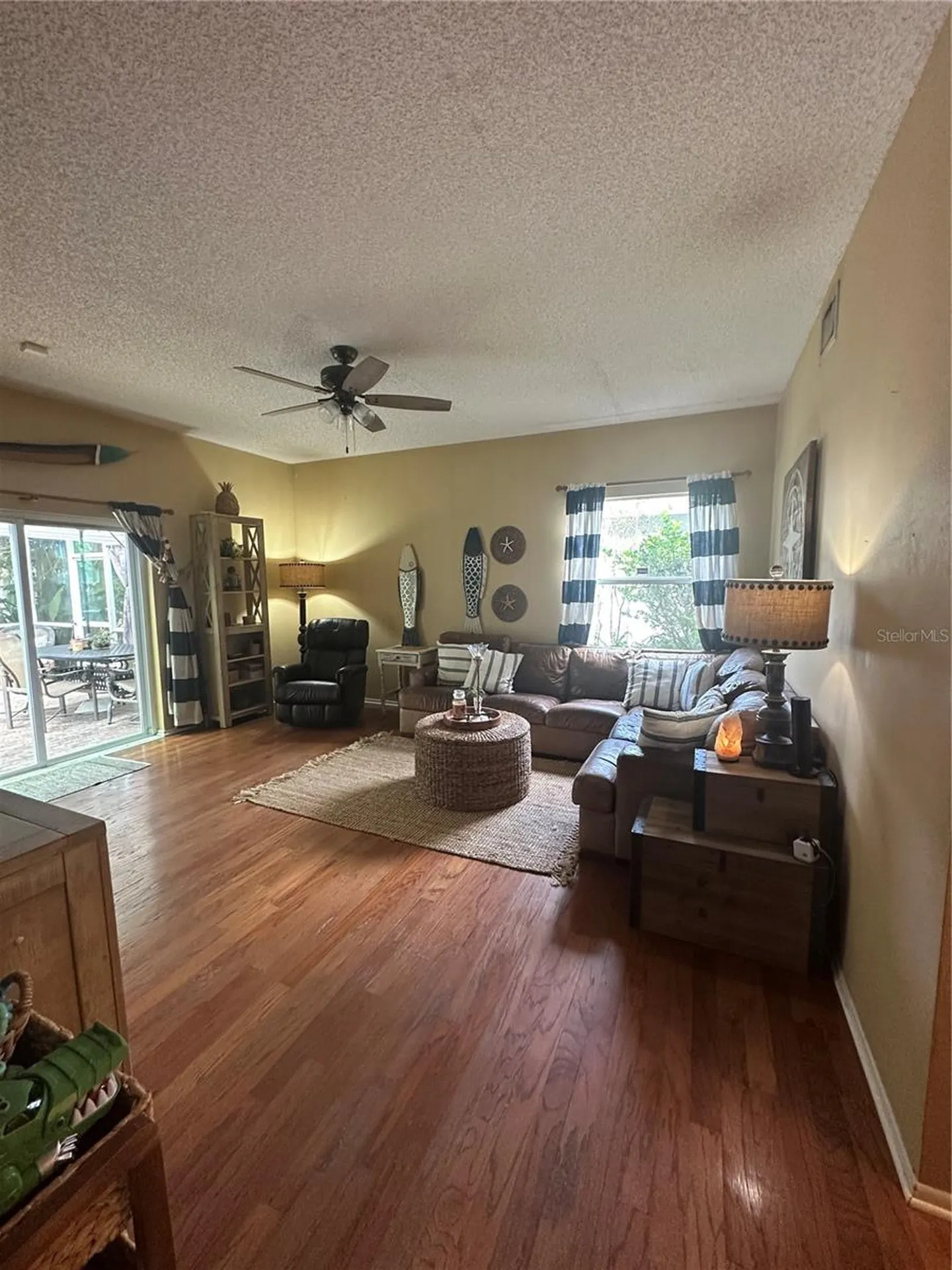 1654 Bayhill Drive Oldsmar FL 34677