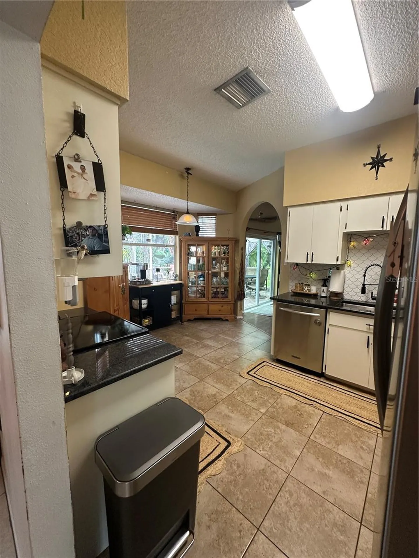 1654 Bayhill Drive Oldsmar FL 34677