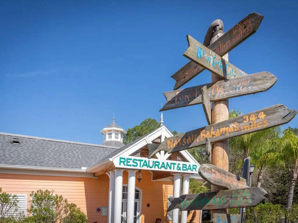 713 Lucaya Loop Davenport FL 33897