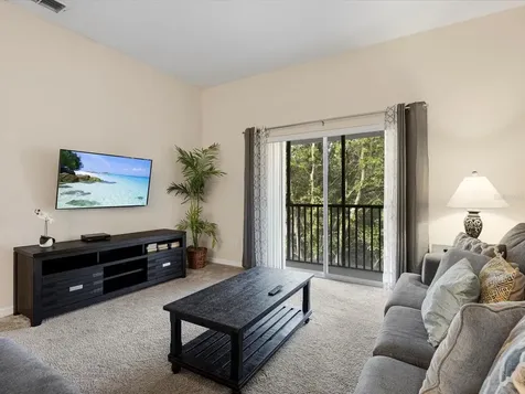 713 Lucaya Loop Davenport FL 33897