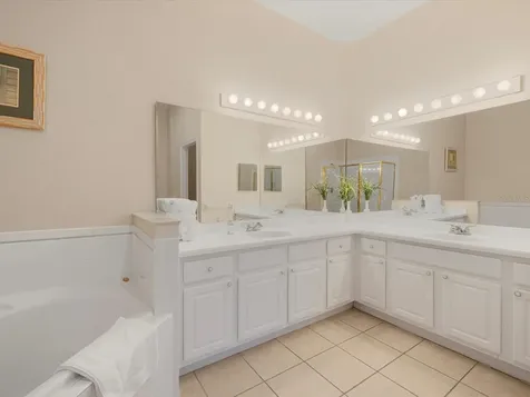 713 Lucaya Loop Davenport FL 33897
