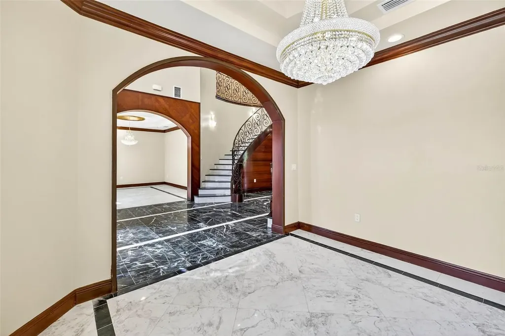 10908 Flint Estates Drive Thonotosassa FL 33592