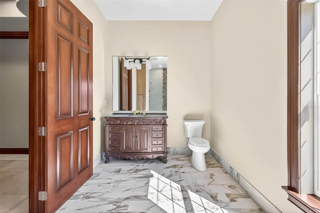 10908 Flint Estates Drive Thonotosassa FL 33592
