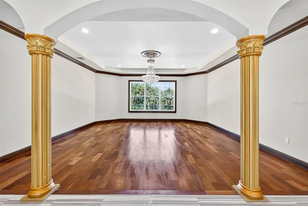 10908 Flint Estates Drive Thonotosassa FL 33592