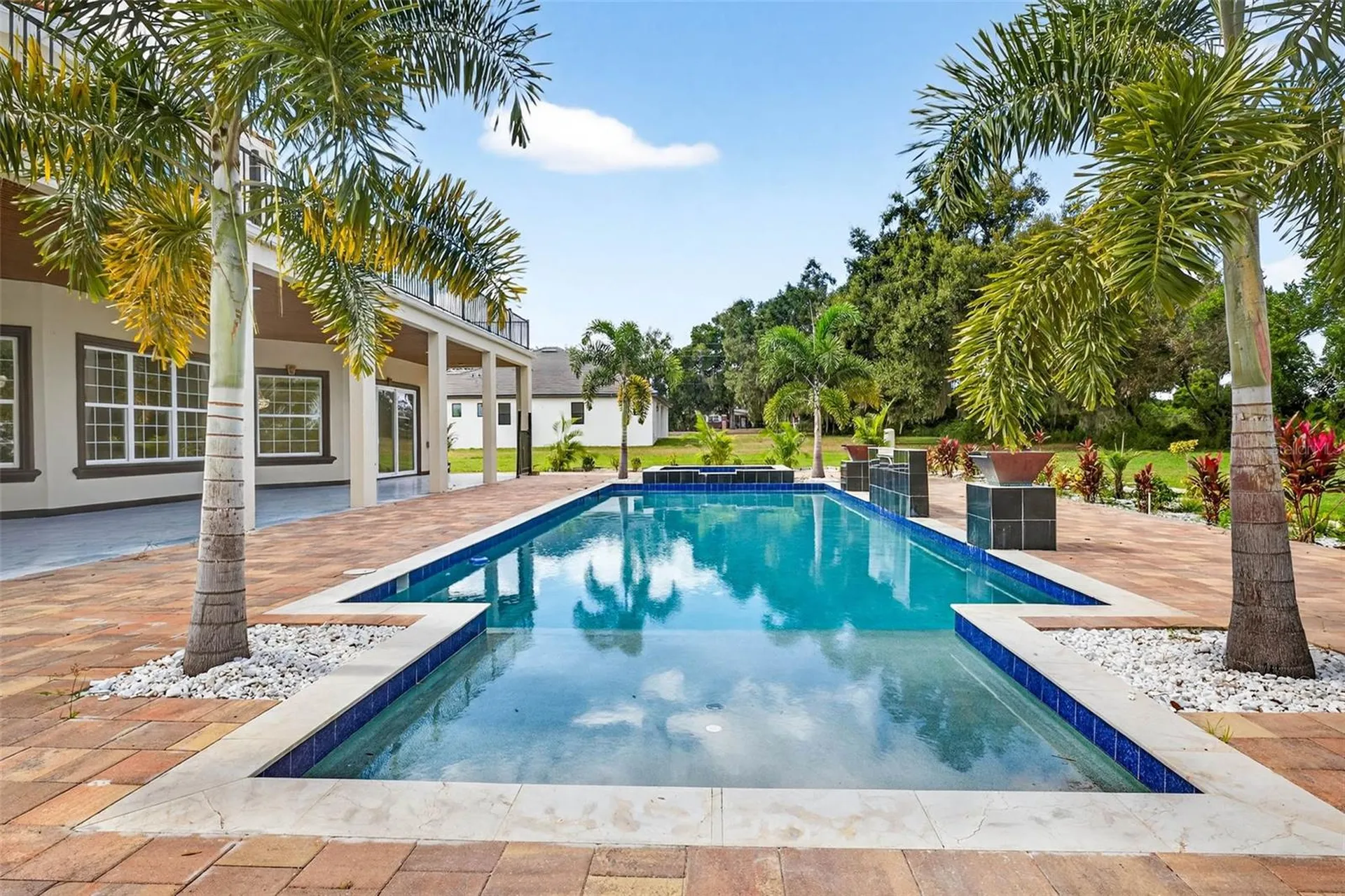 10908 Flint Estates Drive Thonotosassa FL 33592