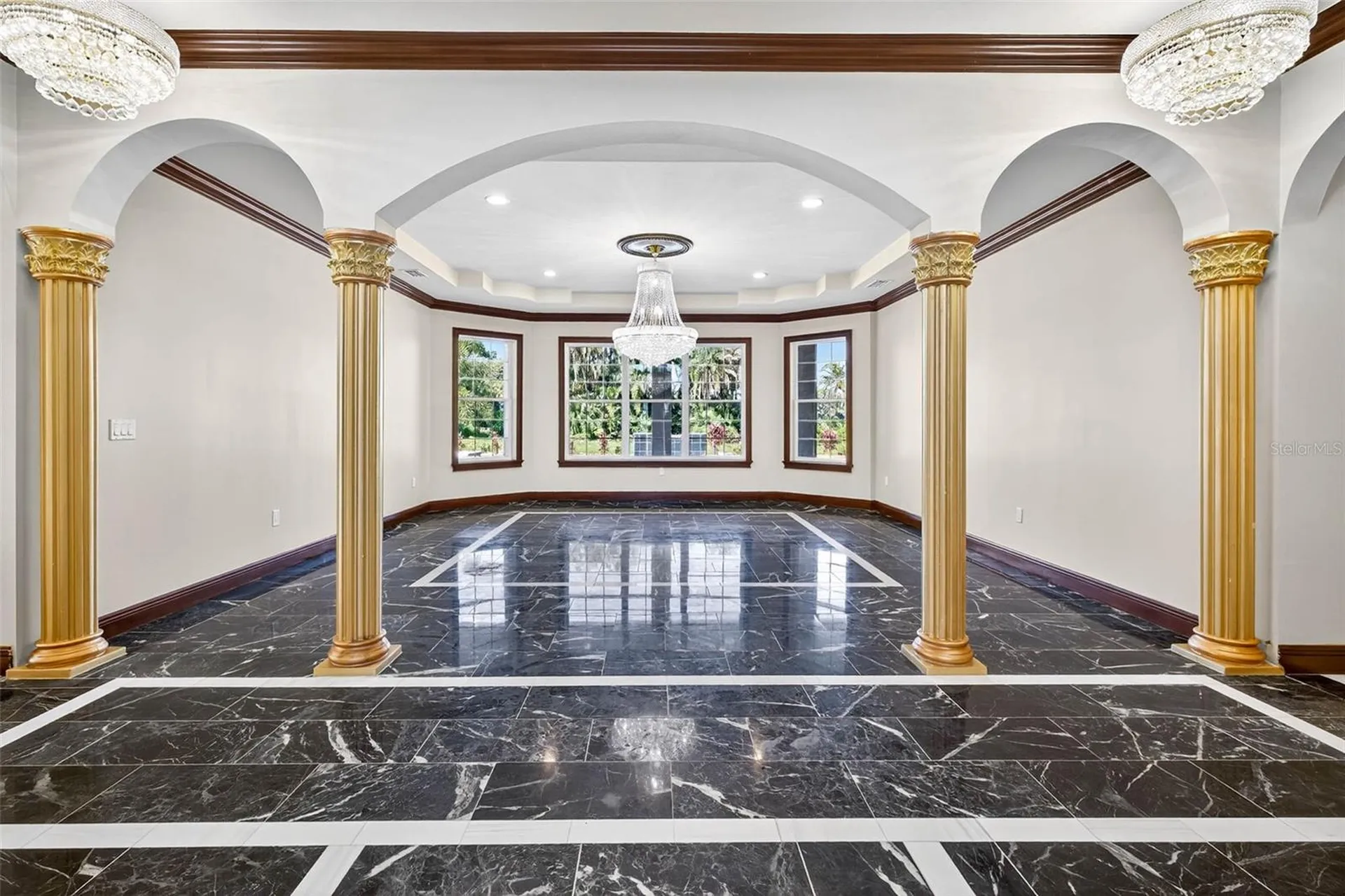 10908 Flint Estates Drive Thonotosassa FL 33592