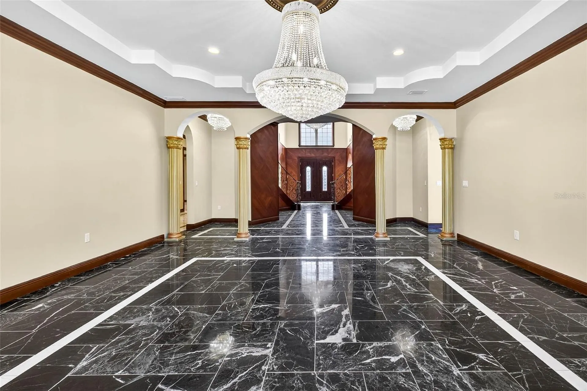 10908 Flint Estates Drive Thonotosassa FL 33592