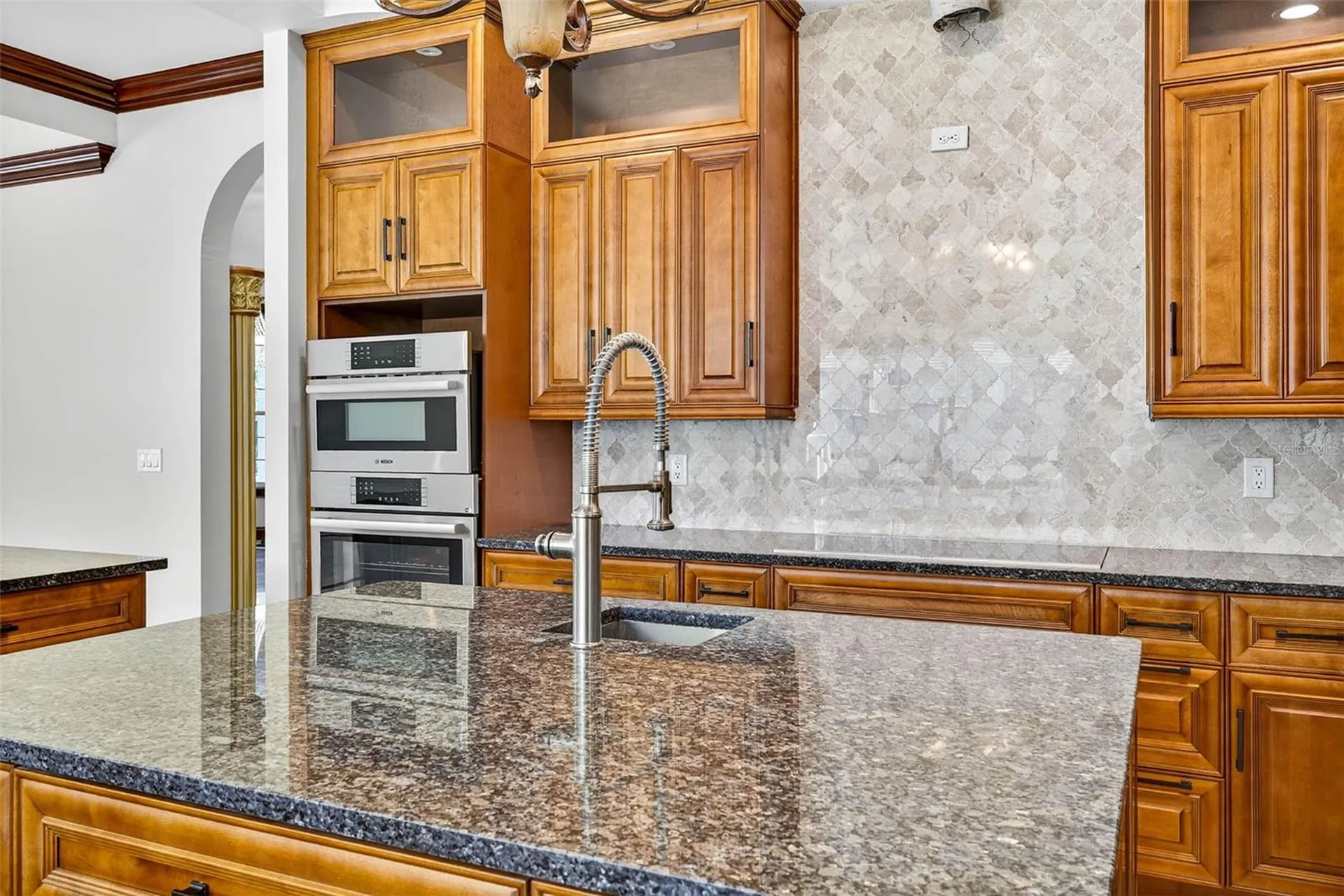 10908 Flint Estates Drive Thonotosassa FL 33592