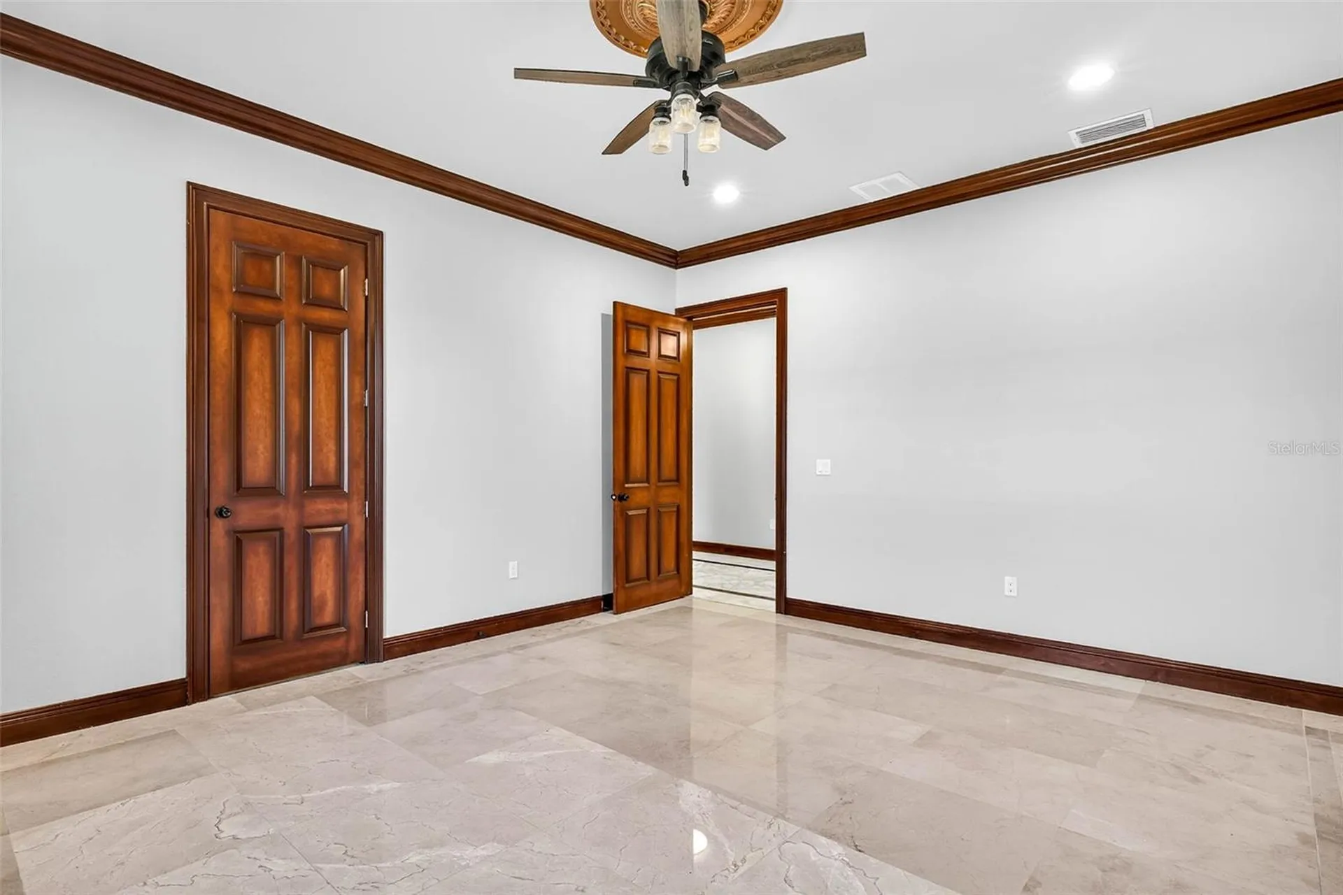 10908 Flint Estates Drive Thonotosassa FL 33592