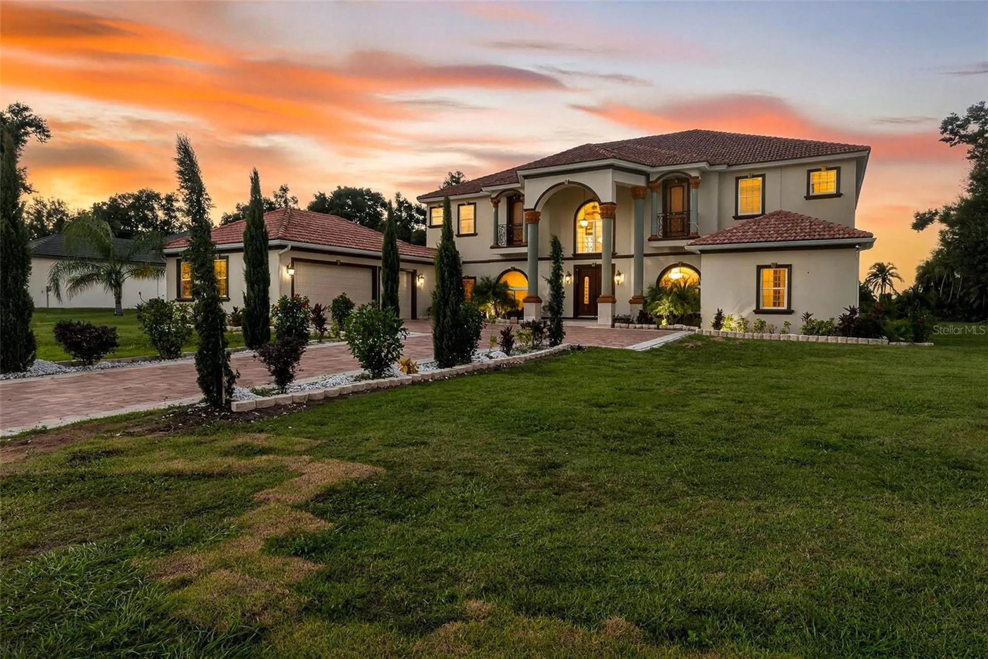 10908 Flint Estates Drive Thonotosassa FL 33592