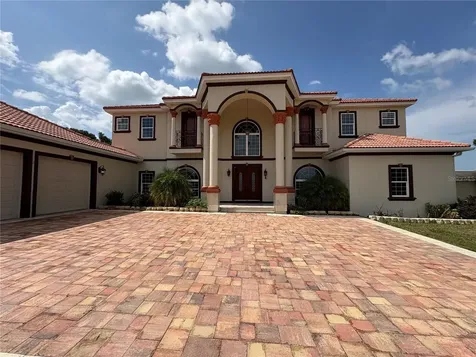 10908 Flint Estates Drive Thonotosassa FL 33592