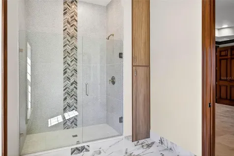 10908 Flint Estates Drive Thonotosassa FL 33592