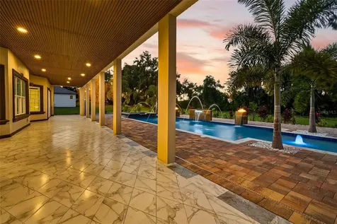 10908 Flint Estates Drive Thonotosassa FL 33592