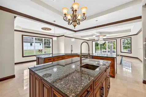 10908 Flint Estates Drive Thonotosassa FL 33592