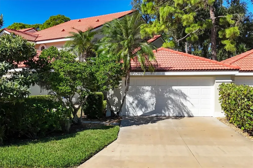 7768 Fairway Woods Drive Sarasota FL 34238