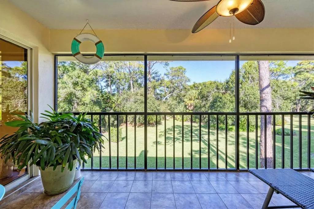 7768 Fairway Woods Drive Sarasota FL 34238