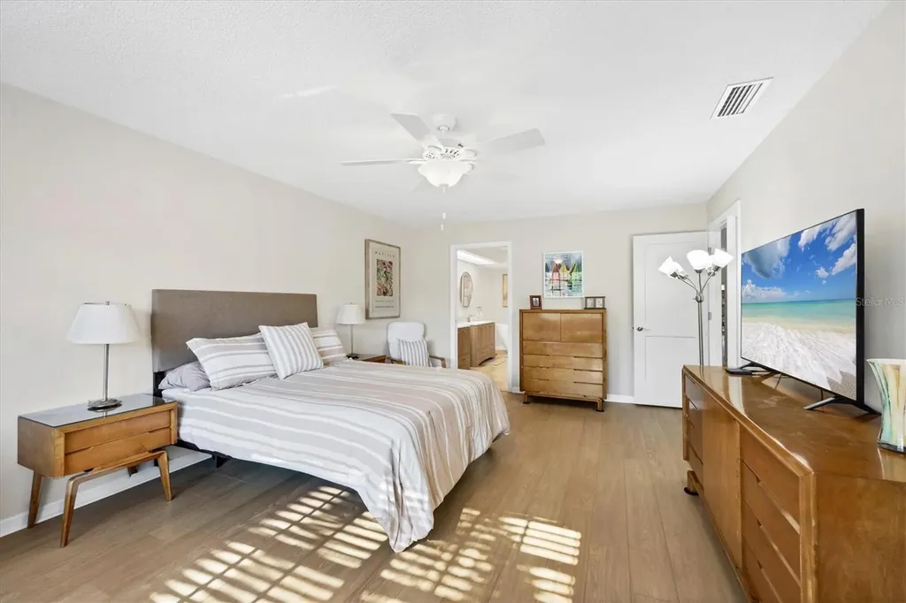 7768 Fairway Woods Drive Sarasota FL 34238