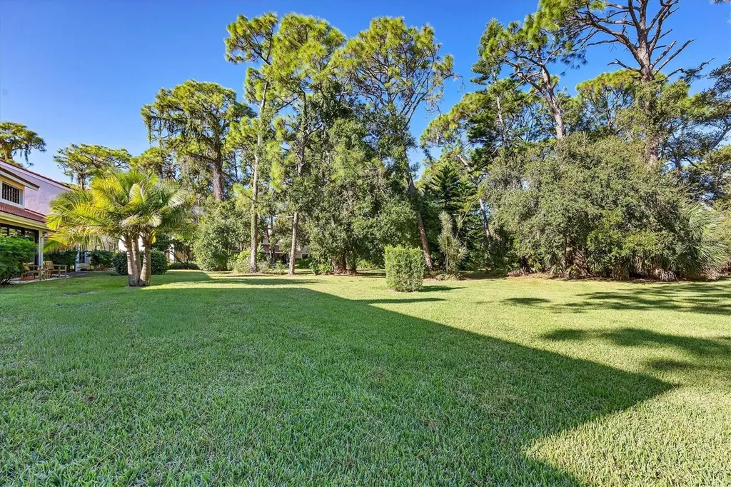 7768 Fairway Woods Drive Sarasota FL 34238
