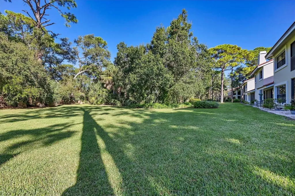 7768 Fairway Woods Drive Sarasota FL 34238