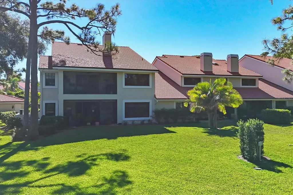 7768 Fairway Woods Drive Sarasota FL 34238