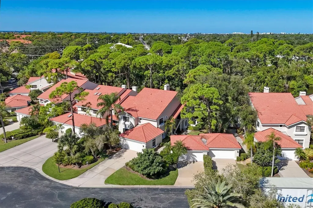 7768 Fairway Woods Drive Sarasota FL 34238