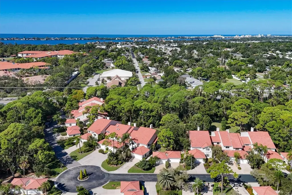 7768 Fairway Woods Drive Sarasota FL 34238