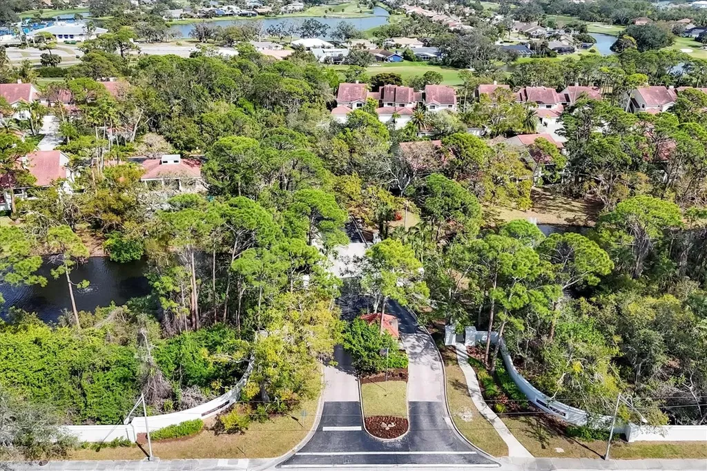 7768 Fairway Woods Drive Sarasota FL 34238