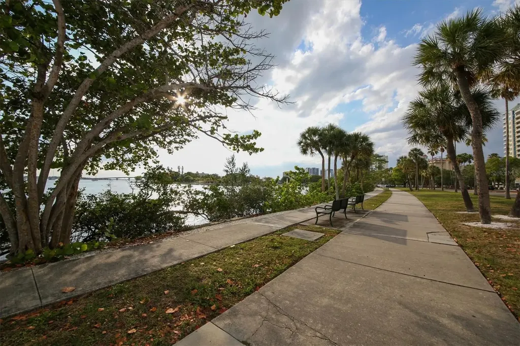 7768 Fairway Woods Drive Sarasota FL 34238