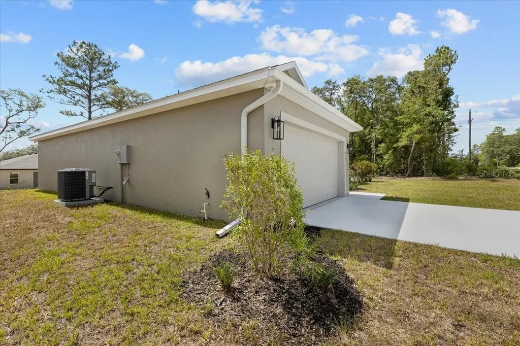 6447 N New Japan Terrace Citrus Springs FL 34434