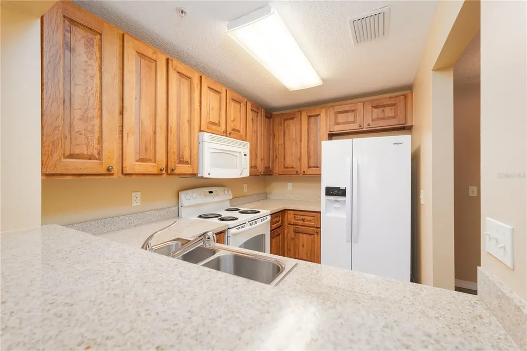 99 Broad River Place Welaka FL 32193