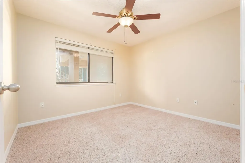99 Broad River Place Welaka FL 32193