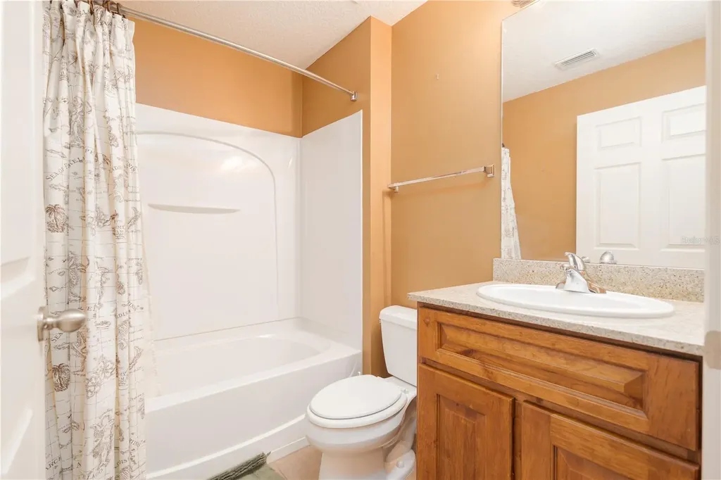99 Broad River Place Welaka FL 32193