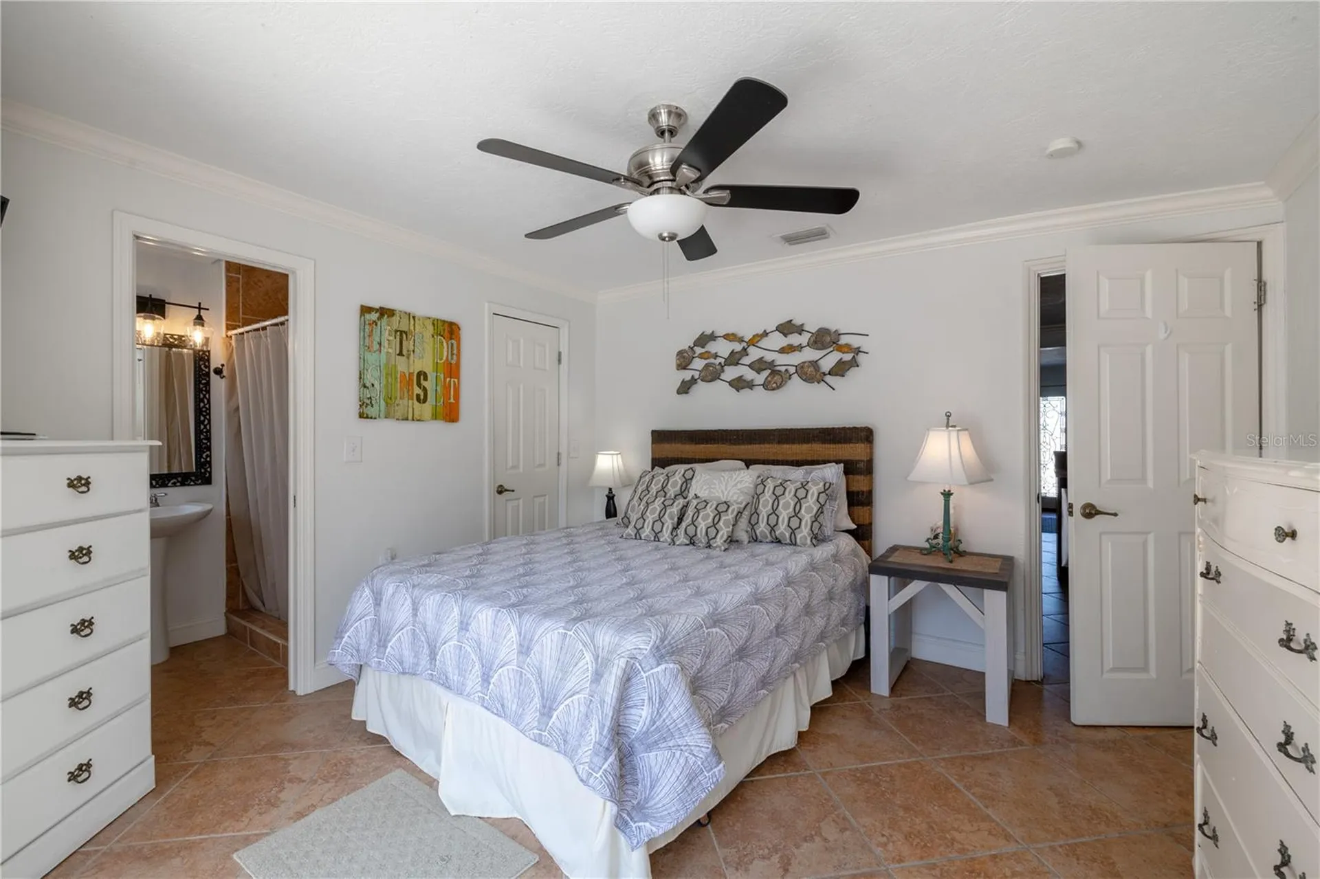 813 E 6th Avenue New Smyrna Beach FL 32169