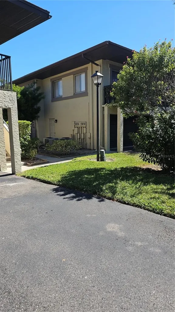 2943 Lichen Lane Clearwater FL 33760