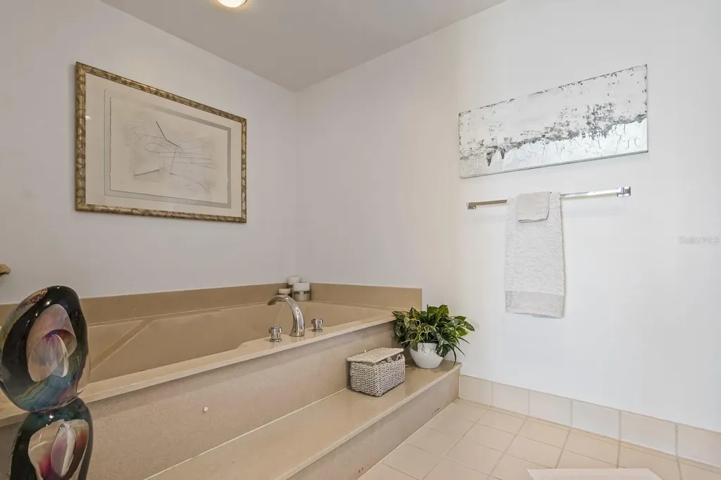 1560 Gulf Boulevard Clearwater Beach FL 33767